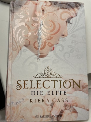 Selection Die Elite by Kiera Cass