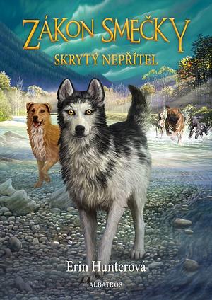 Skrytý nepřítel by Erin Hunter, Julia Green