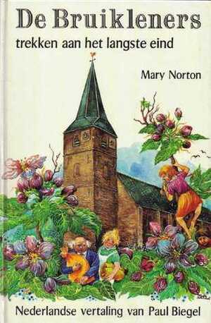 De Bruikleners trekken aan het langste eind by Mary Norton