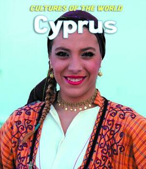 Cyprus by Fiona Young-Brown, Michael Spilling, Jo-Ann Spilling