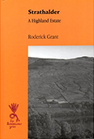 Strathalder: A Highland Estate (Large Print) by Roderick Grant