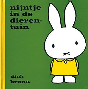 Nijntje in de dierentuin by Dick Bruna