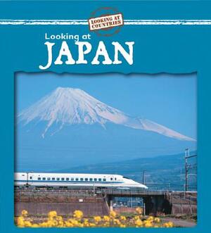 Looking at Japan by Jillian Powell