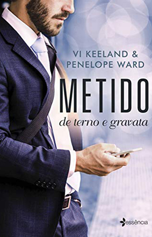 Metido de terno e gravata by Vi Keeland