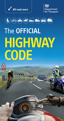The Official Highway Code by Driver and Vehicle Standards Agency