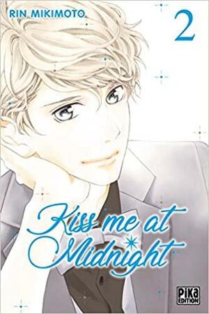 Kiss me at Midnight, Tome 2 by Rin Mikimoto