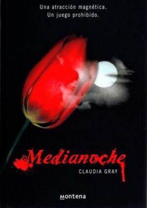 Medianoche by Claudia Gray