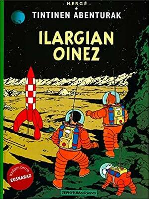 Petualangan di bulan by Hergé