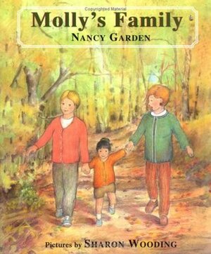 Molly's Family by Sharon Wooding, Nancy Garden