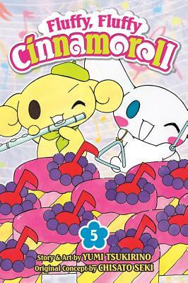 Fluffy, Fluffy Cinnamoroll, Volume 5 by Yumi Tsukirino