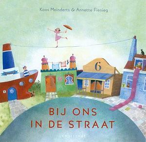 Bij ons in de straat by Koos Meinderts