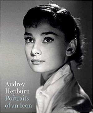Audrey Hepburn: Portraits of an Icon by Helen Trompeteler, Terence Pepper