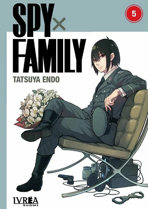 Spy x Family 5 by Tatsuya Endo