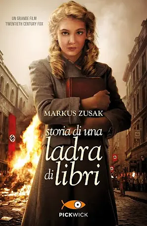 Storia di una ladra di libri by Markus Zusak