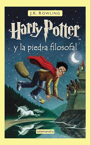 Harry Potter y la piedra filosofal / Harry Potter and the Sorcerer's Stone by J.K. Rowling