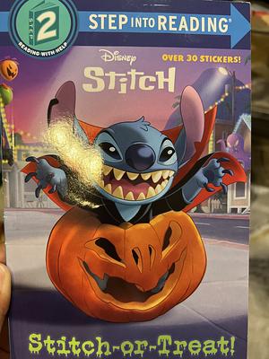 Stitch or Treat! (Disney Stitch) (Step into Reading) by Eric Geron, Random House Disney