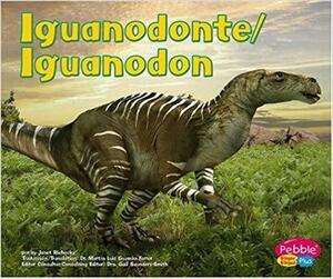 Iguanodonte/Iguanodon by Janet Riehecky