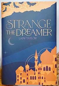 Strange the Dreamer by Laini Taylor