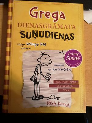 Suņudienas by Jeff Kinney