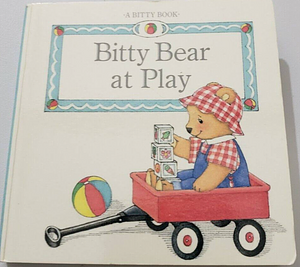 Bitty Bear at Play [board Book] by Kristi Thom