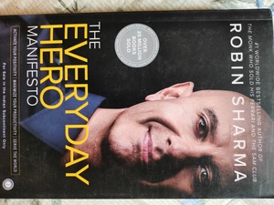 THE EVERYDAY HERO MANIFESTO  by Robin Sharma