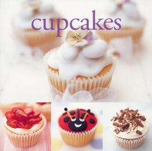 Cupcakes by Joanna Farrow