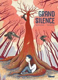 Grand Silence by Théa Rojzman