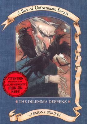 A Box of Unfortunate Events: The Dilemma Deepens (Books 7-9) by Lemony Snicket