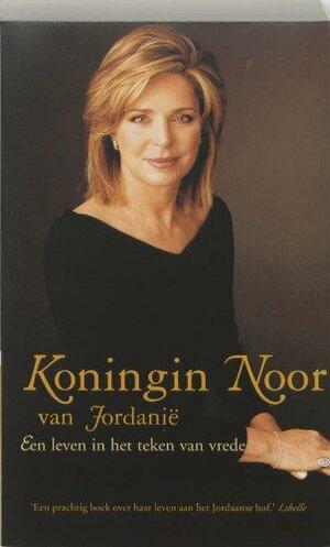 Koningin Noor van Jordanië: een leven in het teken van vrede by Queen Noor