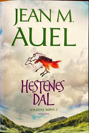 Hestenes Dal by Jean M. Auel