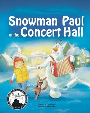 Snowman Paul at the Concert Hall by Yossi Lapid