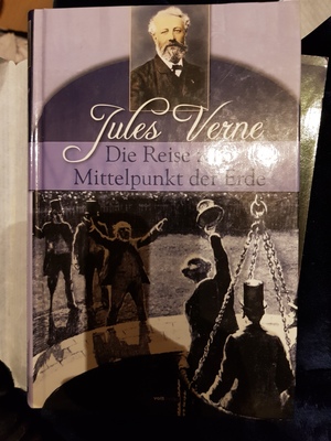 Die Reise zum Mittelpunkt der Erde  by Jules Verne