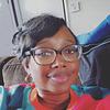 booktellswitht's profile picture