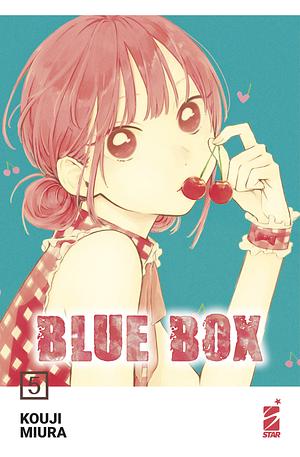 BLUE BOX n. 5 by Kouji Miura