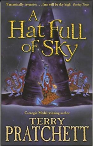 Gökyüzü Dolu Şapka by Terry Pratchett