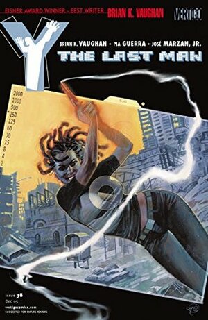 Y: The Last Man (2002-) #38 by Pia Guerra, Brian K. Vaughan