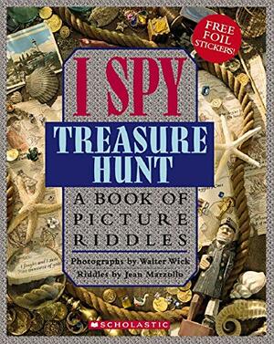 I Spy Treasure Hunt by Jean Marzollo