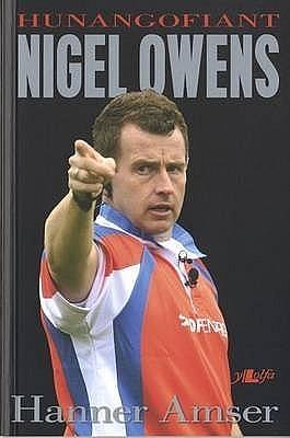 Hanner Amser: Hunangofiant Nigel Owens by Nigel Owens, Nigel Owens, Lynn Davies