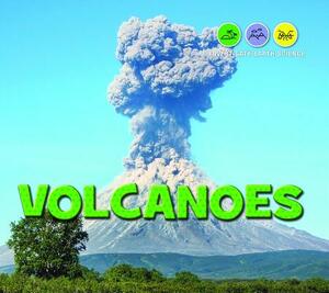 Volcanoes by Kathy Furgang