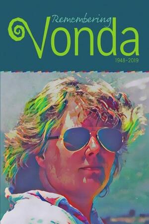 Remembering Vonda by Jeanne Gomoll, Stephanie A. Smith