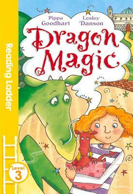 Flora the Fairy's Magic Spells: Green Banana (Reading Ladder Level 1) by Tony Bradman