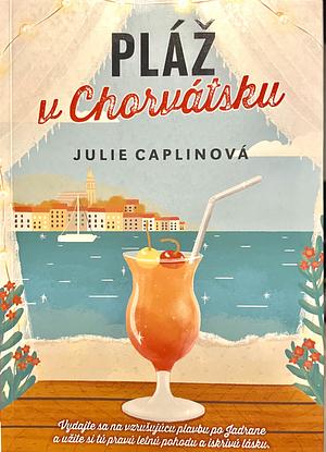 Pláž v Chorvátsku by Julie Caplin