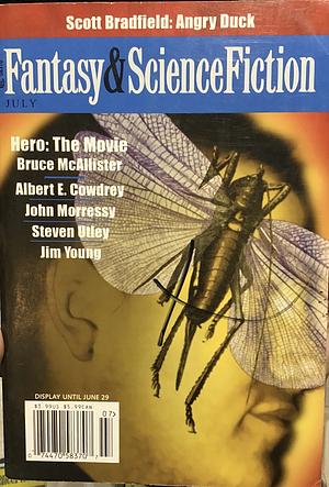 The Magazine of Fantasy and Science Fiction - July 2005 by Gordon Van Gelder