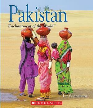 Pakistan by Liz Sonneborn