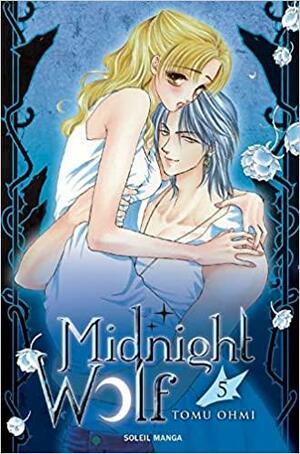 Midnight Wolf Tome 5 by Tomu Ohmi