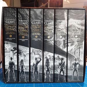 The Mortal Instruments, the Complete Collection: City of Bones; City of Ashes; City of Glass; City of Fallen Angels; City of Lost Souls; City of Heavenly Fire by Cassandra Clare