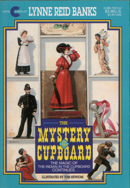 The Mystery of the Cupboard by Tom Newsom, Lynne Reid Banks
