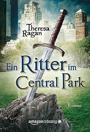 Ein Ritter im Central Park by Theresa Ragan