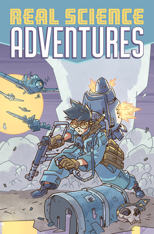 Atomic Robo Presents Real Science Adventures: The Flying She-Devils in Raid on Marauder Island by Wook Jin Clark, Brian Clevinger, Lo Baker