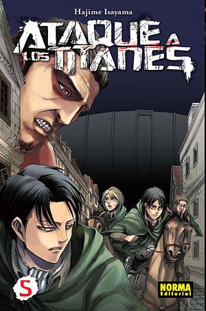 Ataque a los Titanes, Vol. 05 by Hajime Isayama